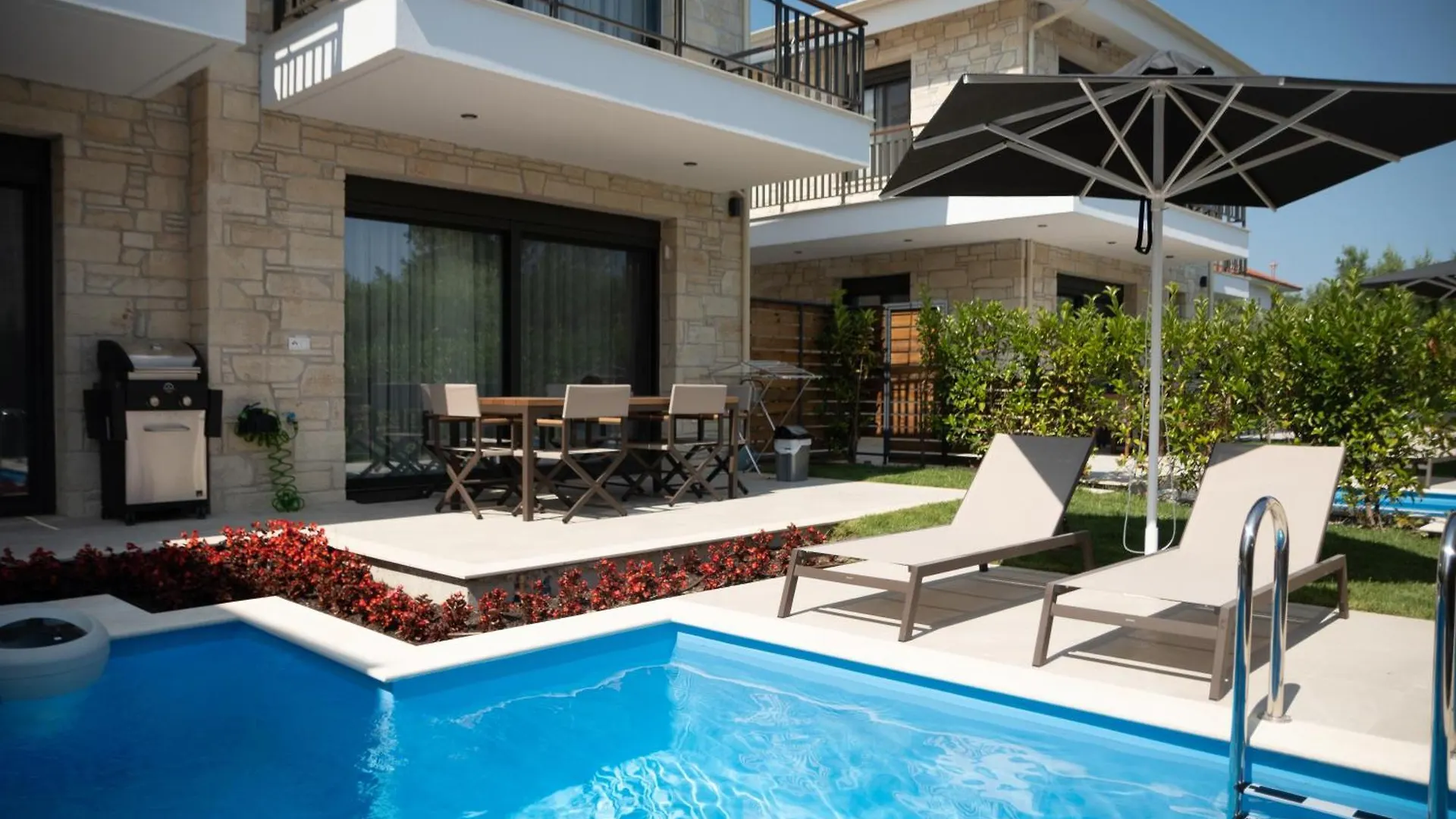 Pietra Mare Villas Polychrono Greece